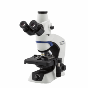 Microscópio Biológico Trinocular com ótica de correção infinita UIS, Modelo CX33, Marca Olympus